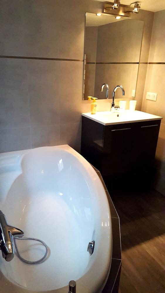 Les Appartements D'Alicia Obernai Exteriör bild